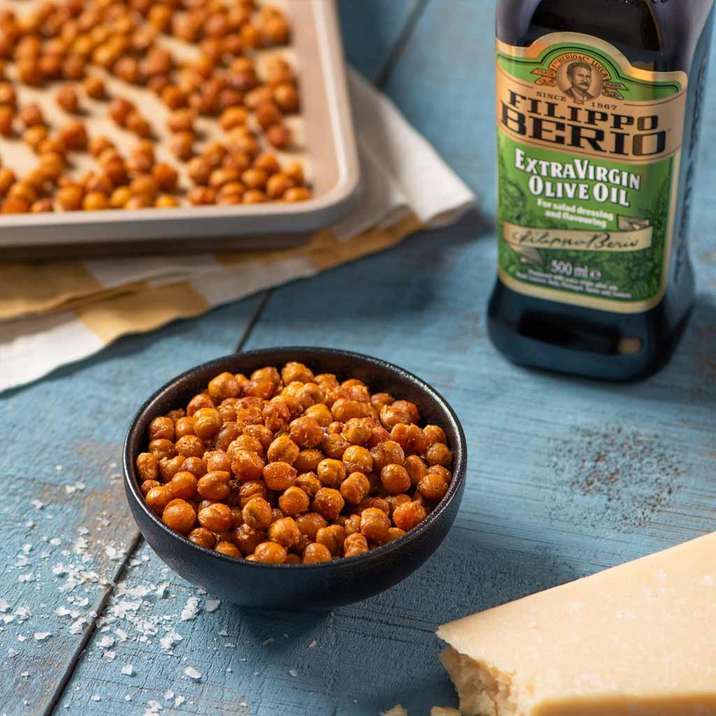 Crunchy Parmesan Roasted Chickpeas
