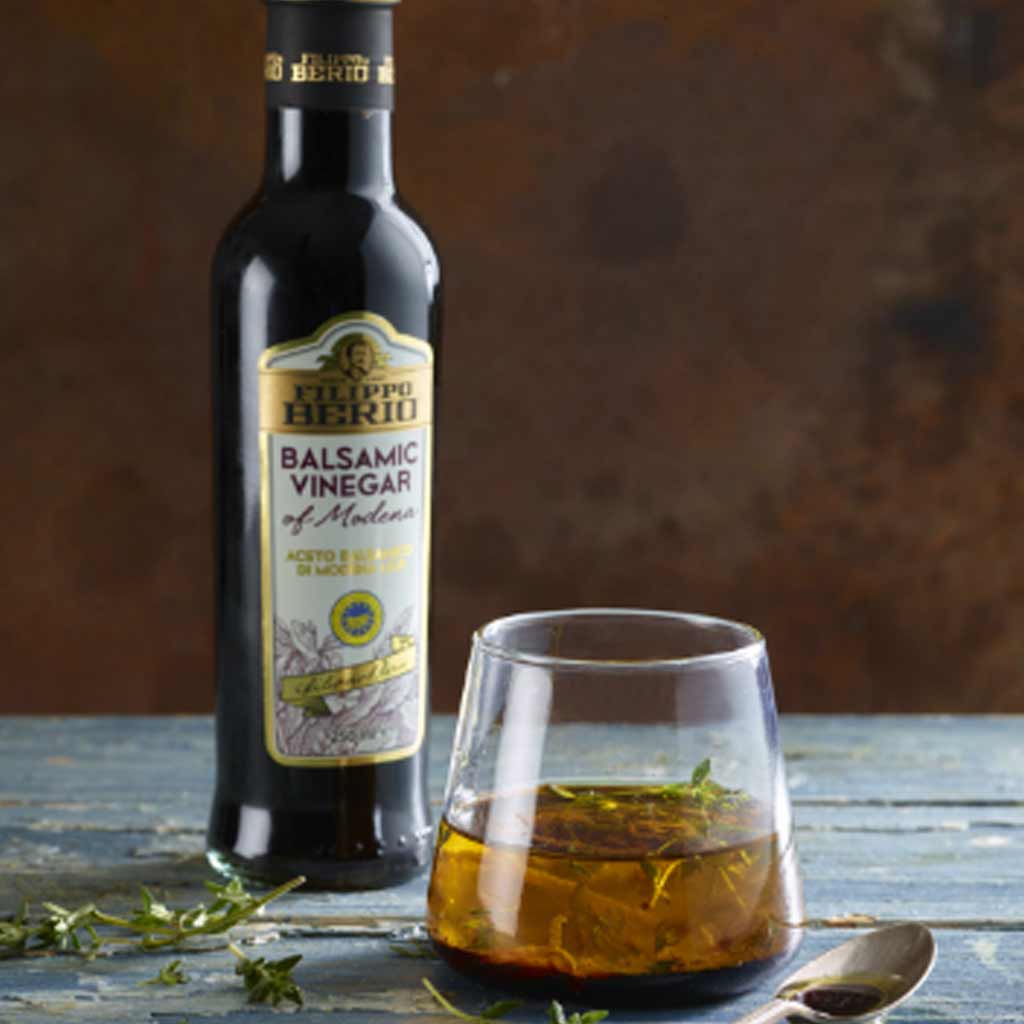 Balsamic and Olive Oil Dressing with Orange and Thyme