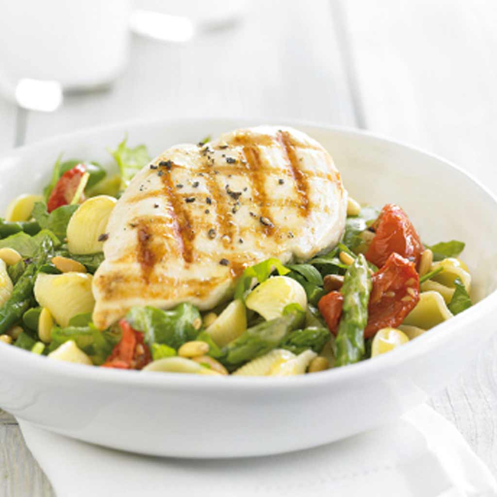 Griddled Chicken with Conchiglie, Rocket and Asparagus