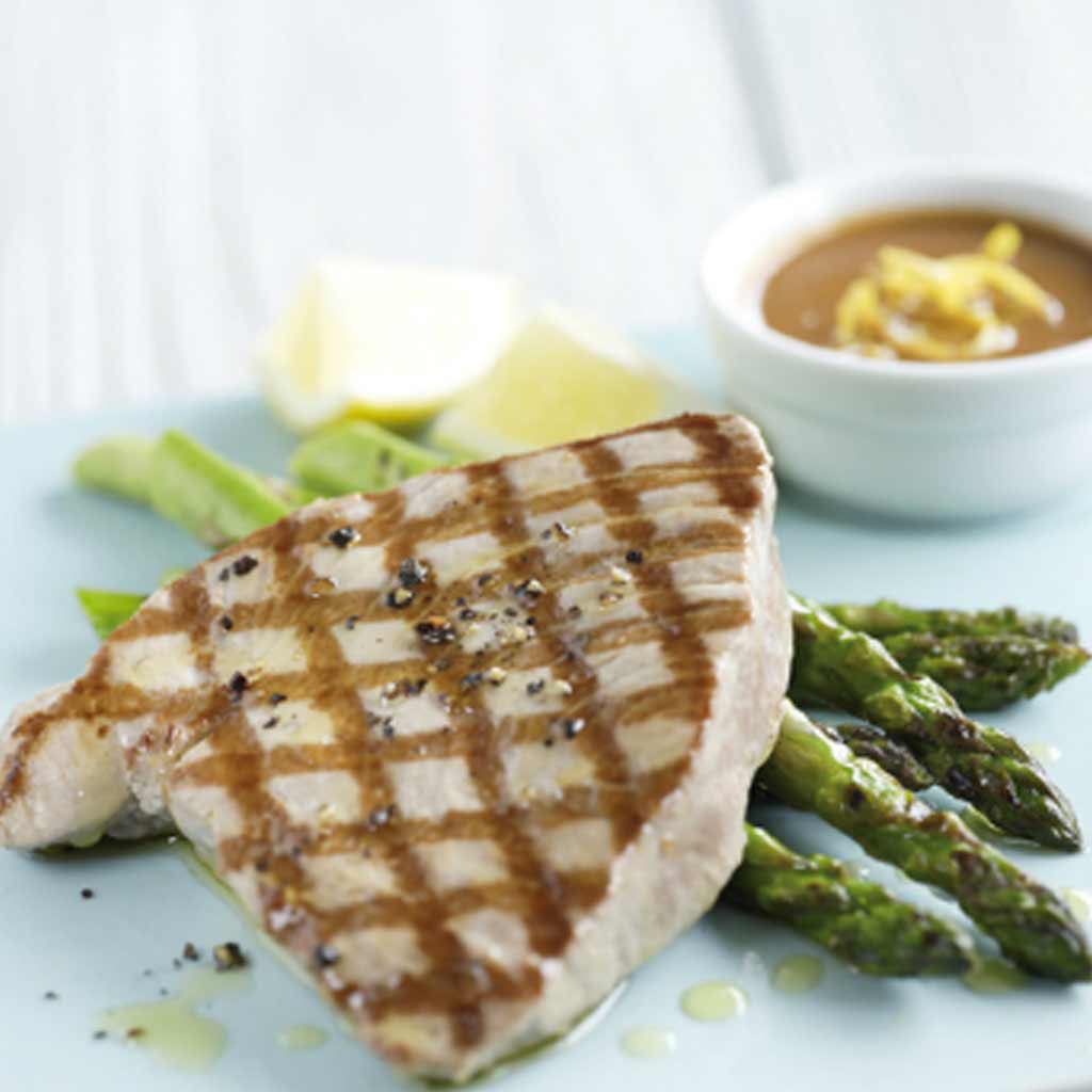 Mediterranean Tuna with Tomato and Olive Sauce