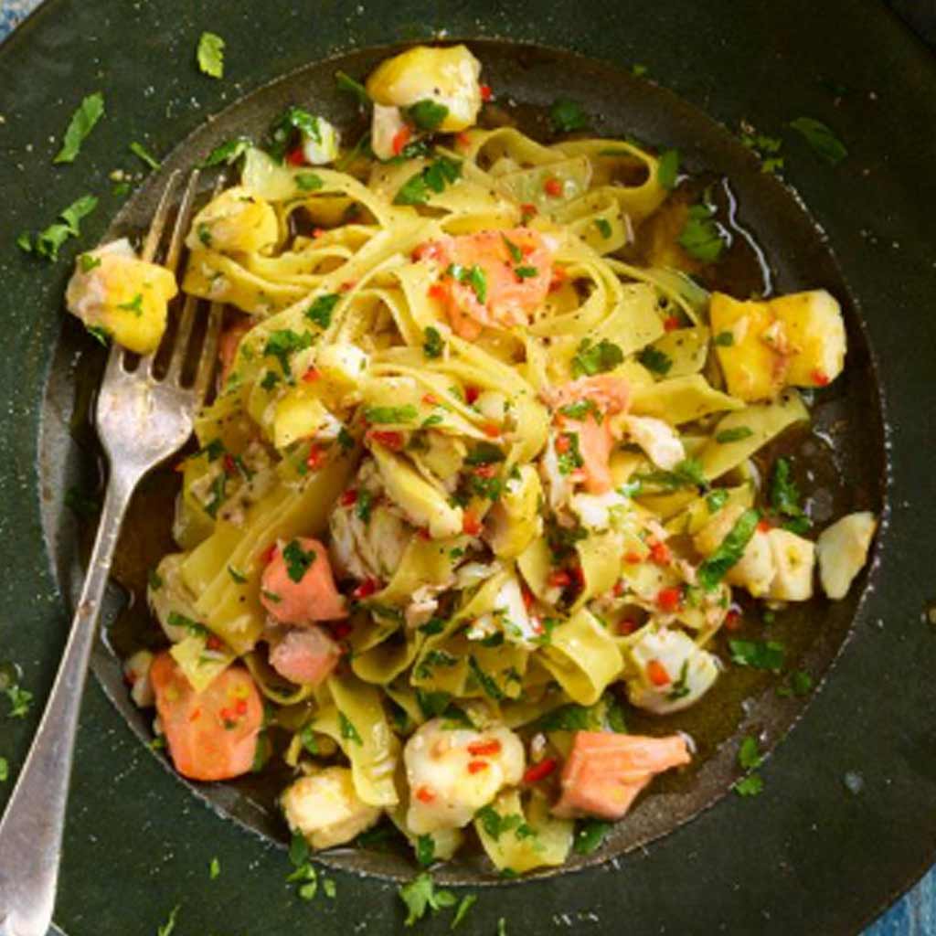 Mixed Seafood Fettuccine
