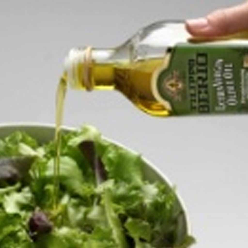 Just two tablespoons of olive oil a day could cut heart disease risk
